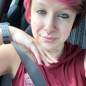 Meet your Posher, Ava